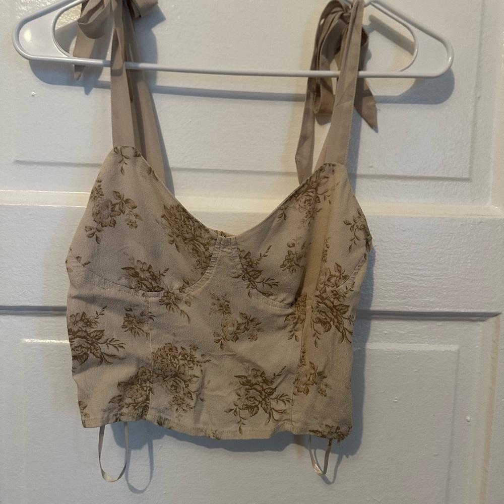 Floral Cream Crop Top